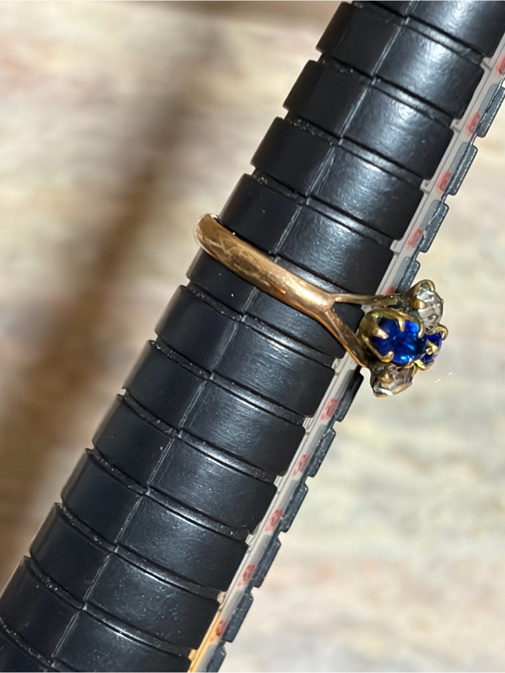 Victorian Gold Fill Or Gold Shell Ring With Paste Stones - Picture 9 of 13